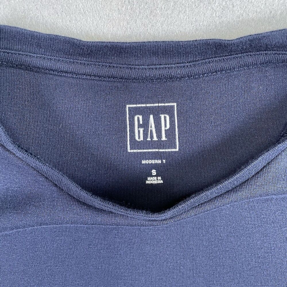 GAP Modern T Shirt Womens S Navy Blue Round Neck Classic Cotton Basics - Picture 2 of 5